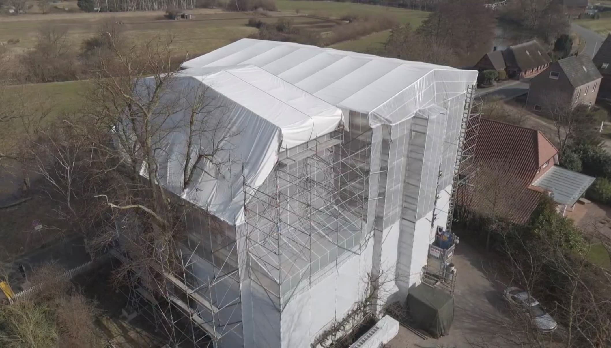 Keder Tarp Installation