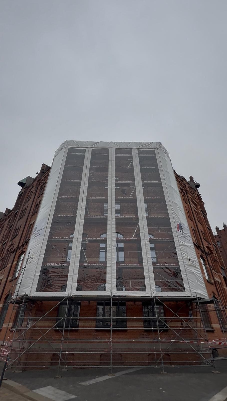 Keder Tarp Installation - 22